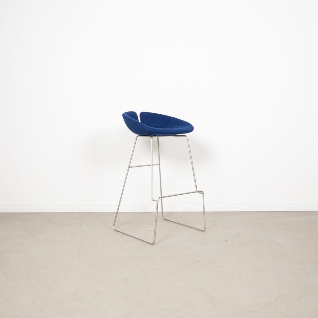 Moroso Fjord Kruk Blauw Stof - Staal, Huis en Inrichting, Niet ingevuld, Zo goed als nieuw, Niet ingevuld, Niet ingevuld