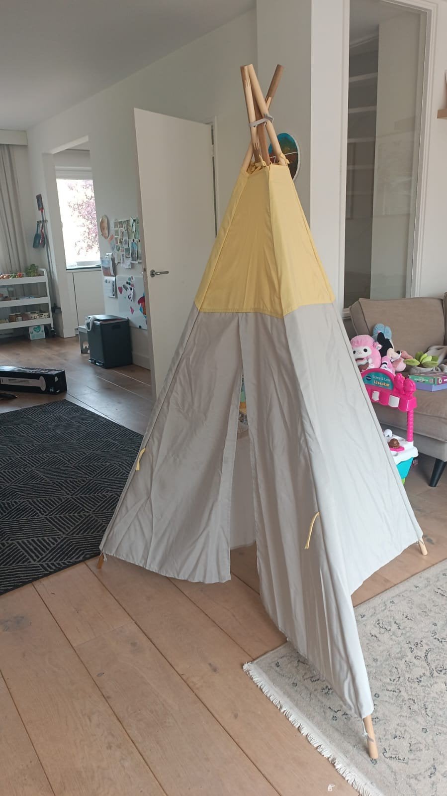 Ikea children's tent, Ophalen, Zo goed als nieuw