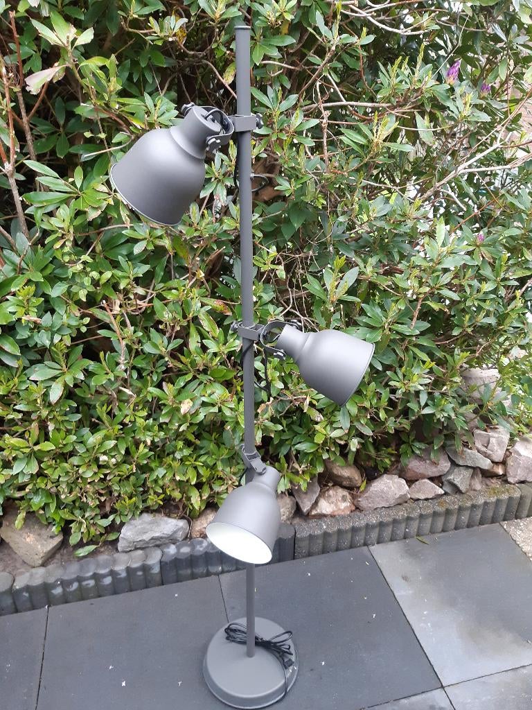 Vloerlamp, Huis en Inrichting, Lampen | Vloerlampen, Ophalen, Gebruikt, Metaal, 150 tot 200 cm