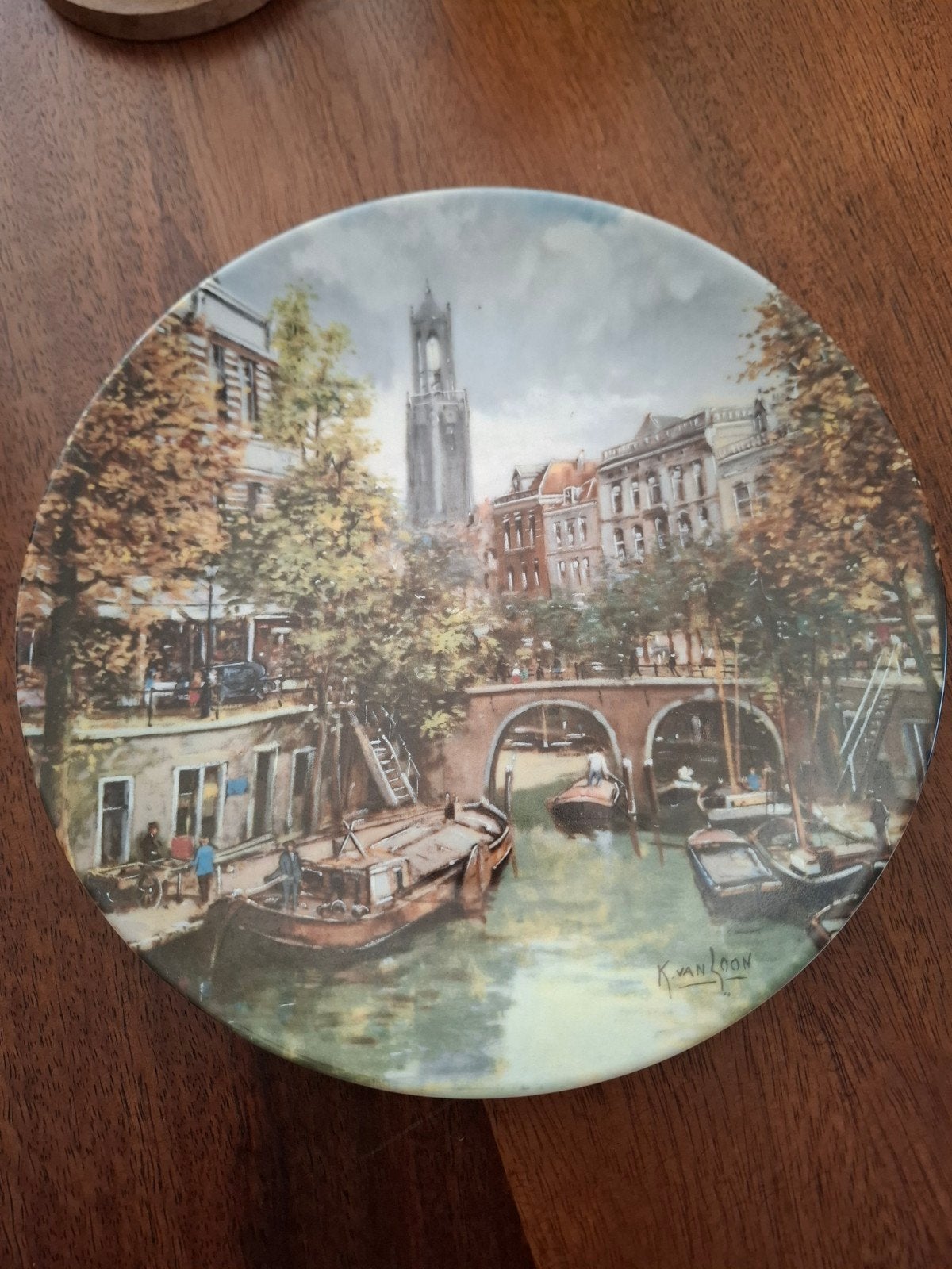 Wandbord "De Utrechtse Oude Gracht" - Koos van Loon, Antiek en Kunst, Ophalen of Verzenden