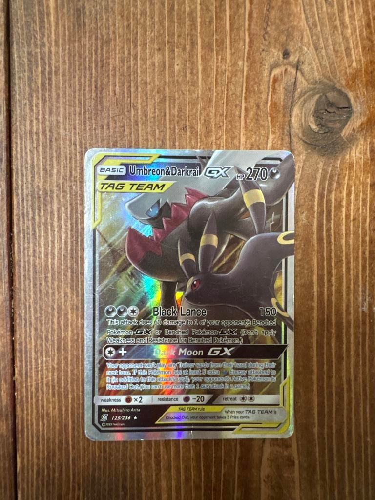 Umbreon & Darkrai GX Pokémon Kaart - Tag Team, Ophalen of Verzenden, Zo goed als nieuw, Losse kaart, Foil