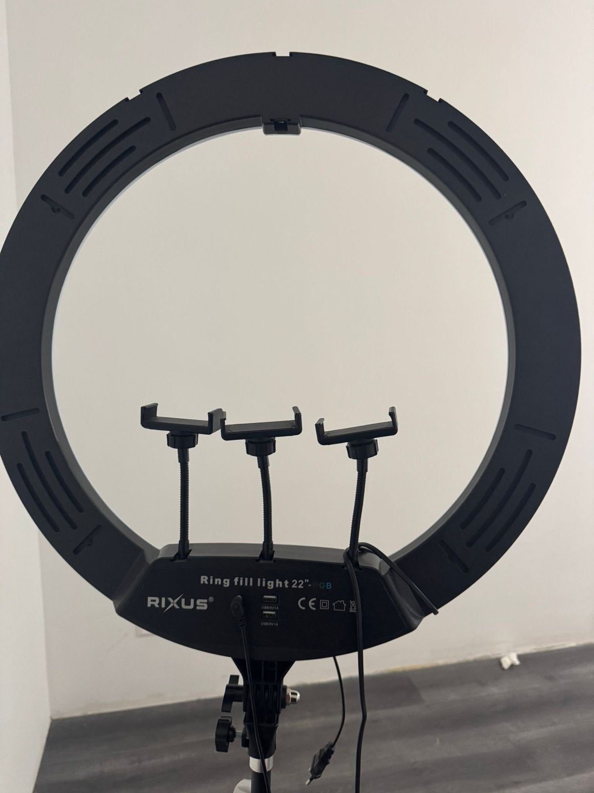 Rixus Ring Fill Light 22" RGB met 3 telefoonhouders, Audio, Tv en Foto, Fotografie | Fotostudio en Toebehoren, Ophalen, Dimbaar