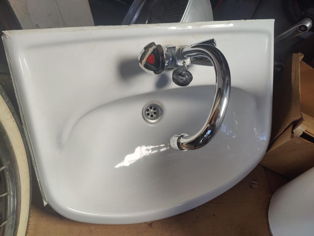 Wastafel met Grohe mengkraan, Ophalen of Verzenden