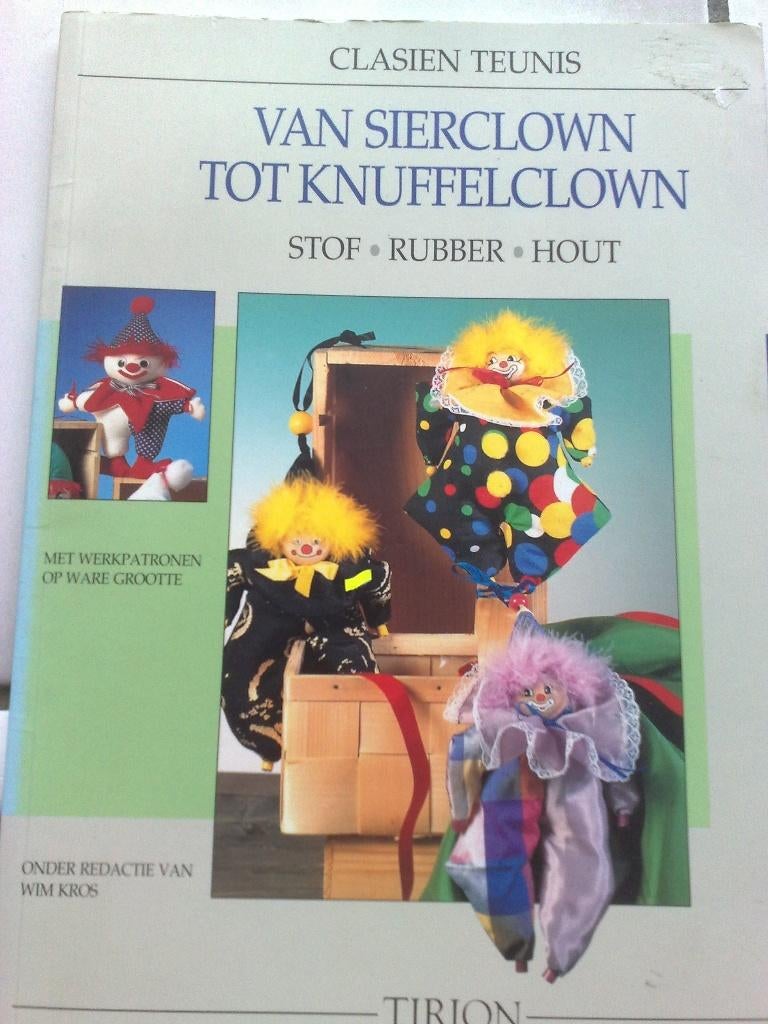 VAN SIERCLOWN TOT KNUFFELCLOWN - 02, Verzenden, Zo goed als nieuw, Overige onderwerpen
