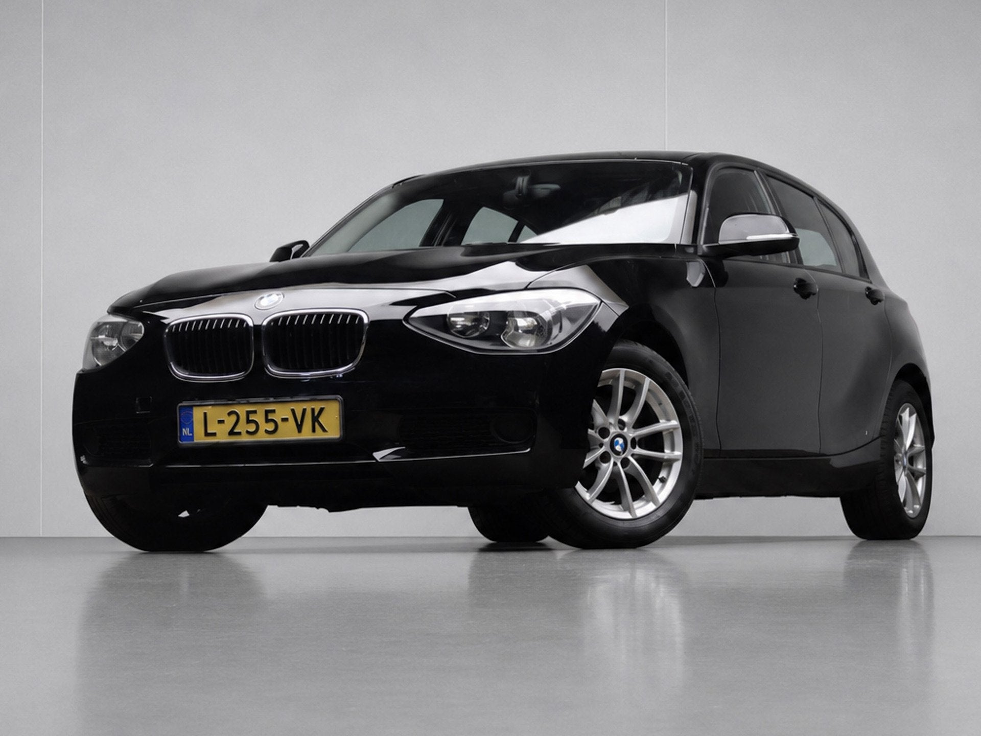 BMW 1-serie 116i Business+ Sport (NAVI,STOELVERWARMING,XENON, Auto's, 1-Serie, Euro 5, Gebruikt, 4 cilinders