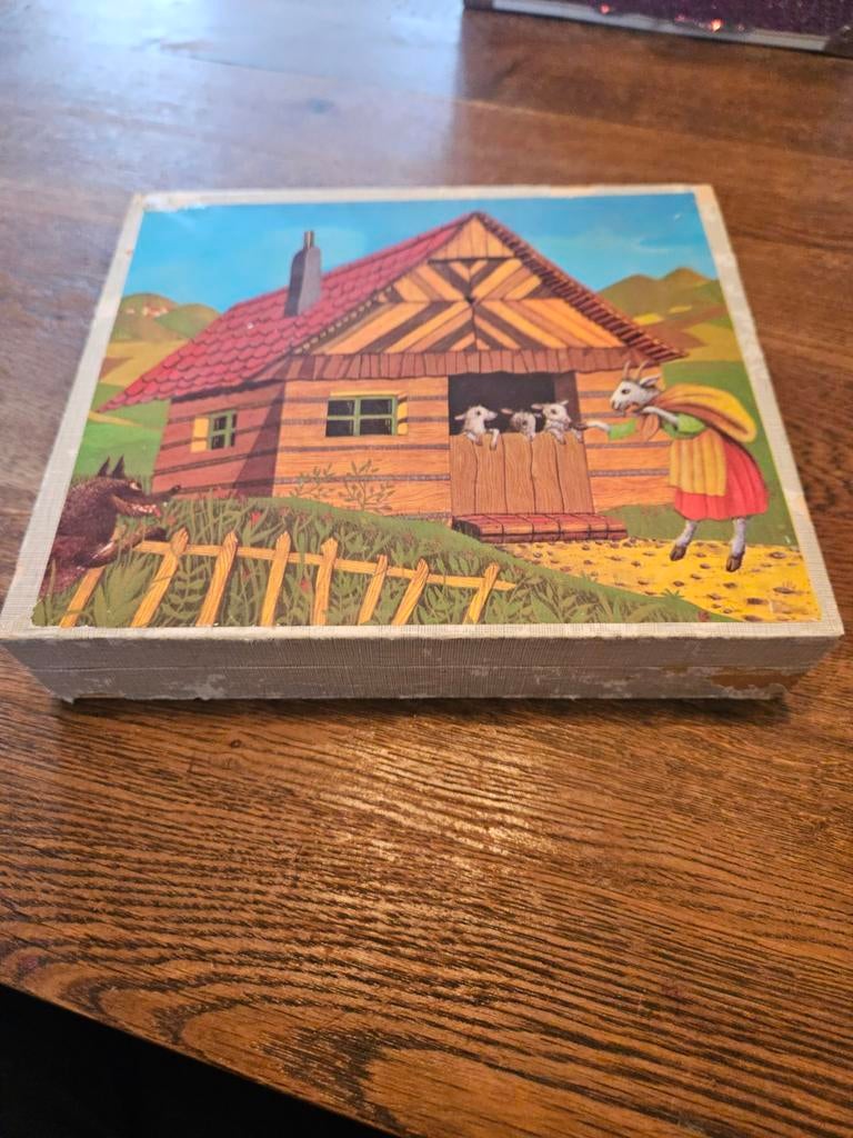 Vintage Puzzel Blokken Sprookjes 1940-1950, Kinderen en Baby's, Speelgoed | Educatief en Creatief, Ophalen of Verzenden, Gebruikt