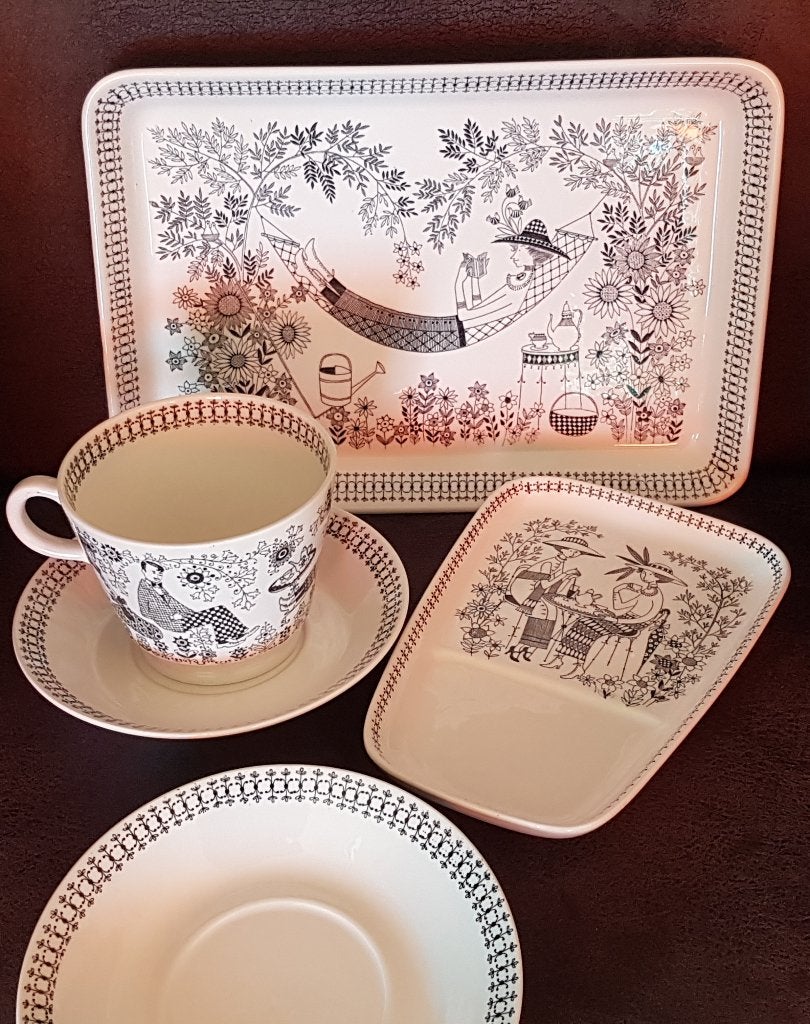 Arabia Finland Emilia - oude collectie, Antiek en Kunst, Ophalen