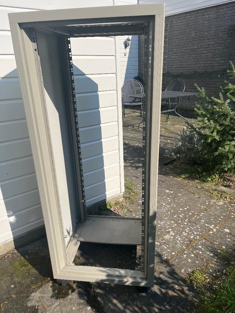 19 inch serverkast, Computers en Software, Ophalen, Gebruikt