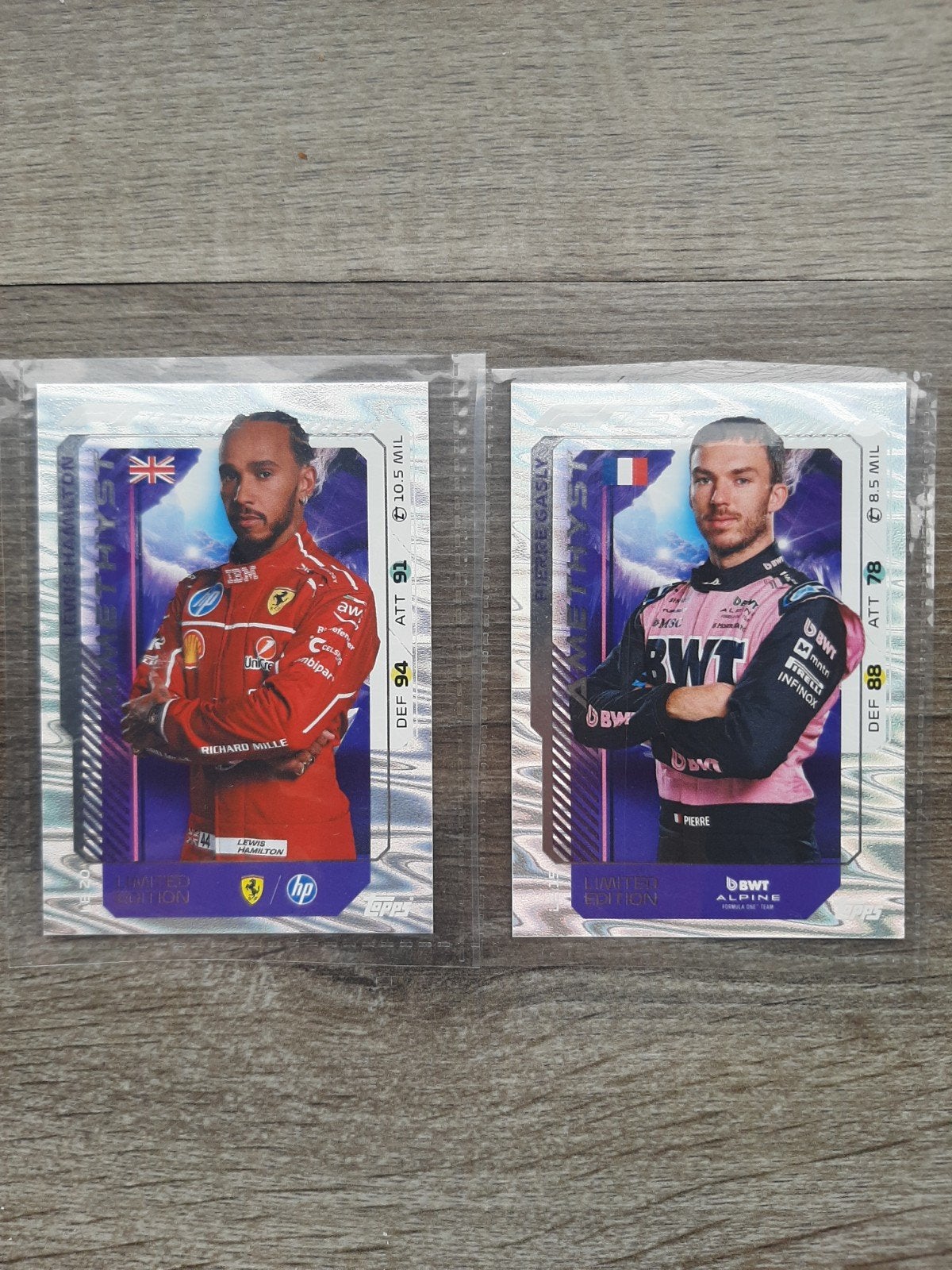 Lewis Hamilton & Pierre Gasly F1 Limited Edition Kaarten, Ophalen of Verzenden, Zo goed als nieuw, Overige sporten, Spelerskaart