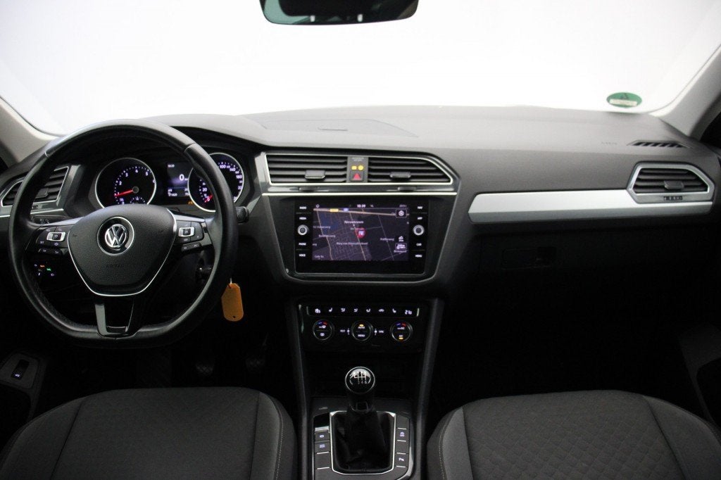 Volkswagen TIGUAN 1.5 TSI Comfortline Business - Carplay, Ad, Auto's, Volkswagen, Voorwielaandrijving, 1498 cc, 4 cilinders, Met garantie (alle)