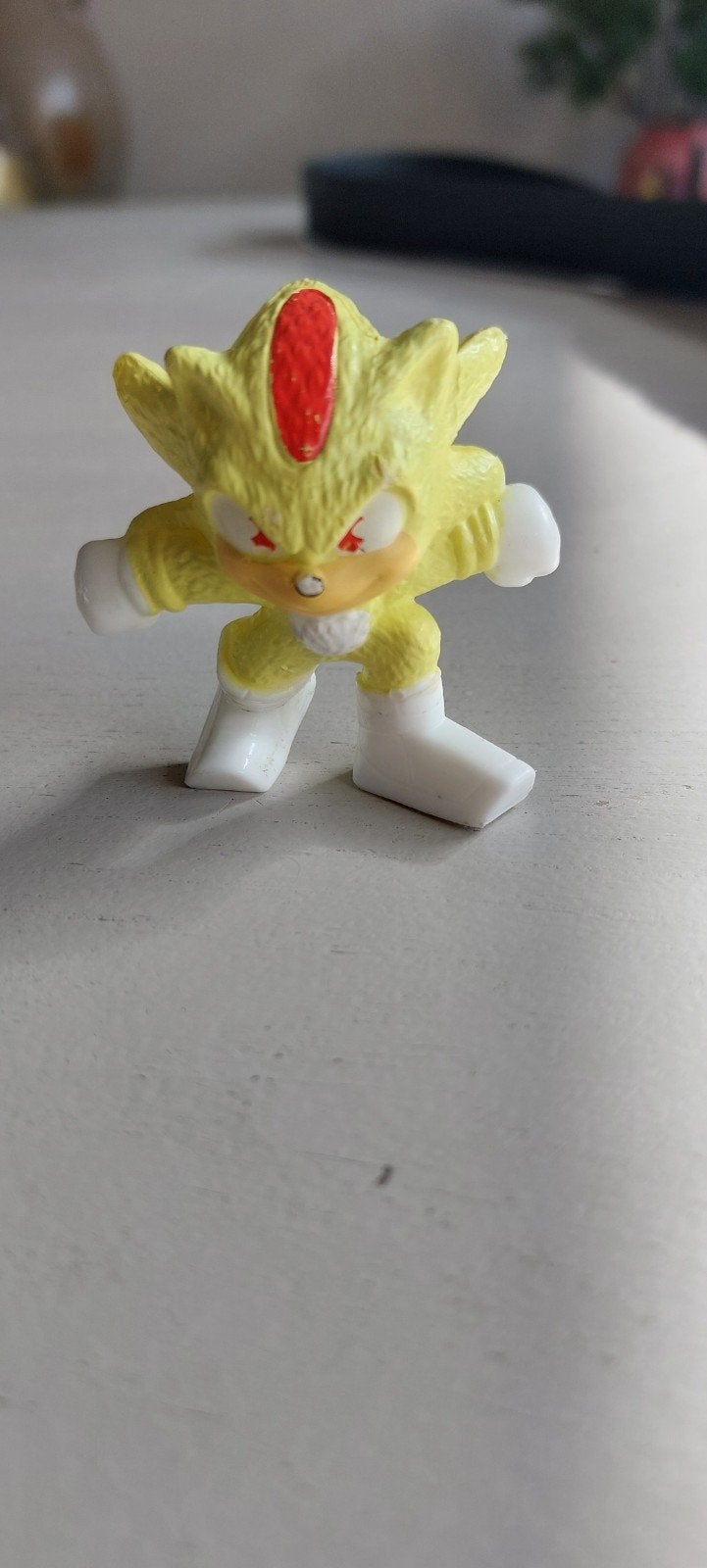 Super Shadow Sonic the Hedgehog Geel Figuur - 5 cm, Ophalen of Verzenden, Gebruikt
