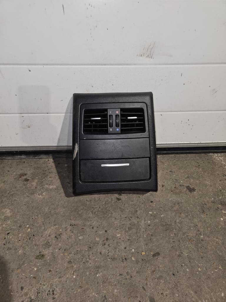 VENTILATIEROOSTER ACHTER BMW 3 SERIE E90 E91 E92 E93, Niet ingevuld, Gebruikt, Niet ingevuld, Ophalen of Verzenden
