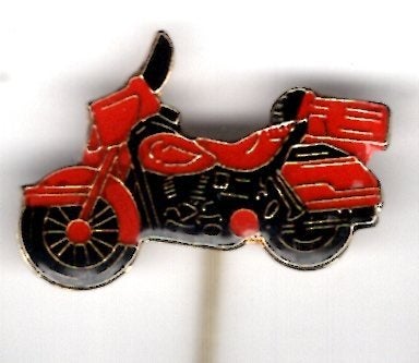 Honda Goldwing rood/zwart email motorfiets speldje ( G_106), Verzamelen, Verzenden, Zo goed als nieuw, Transport, Speldje of Pin