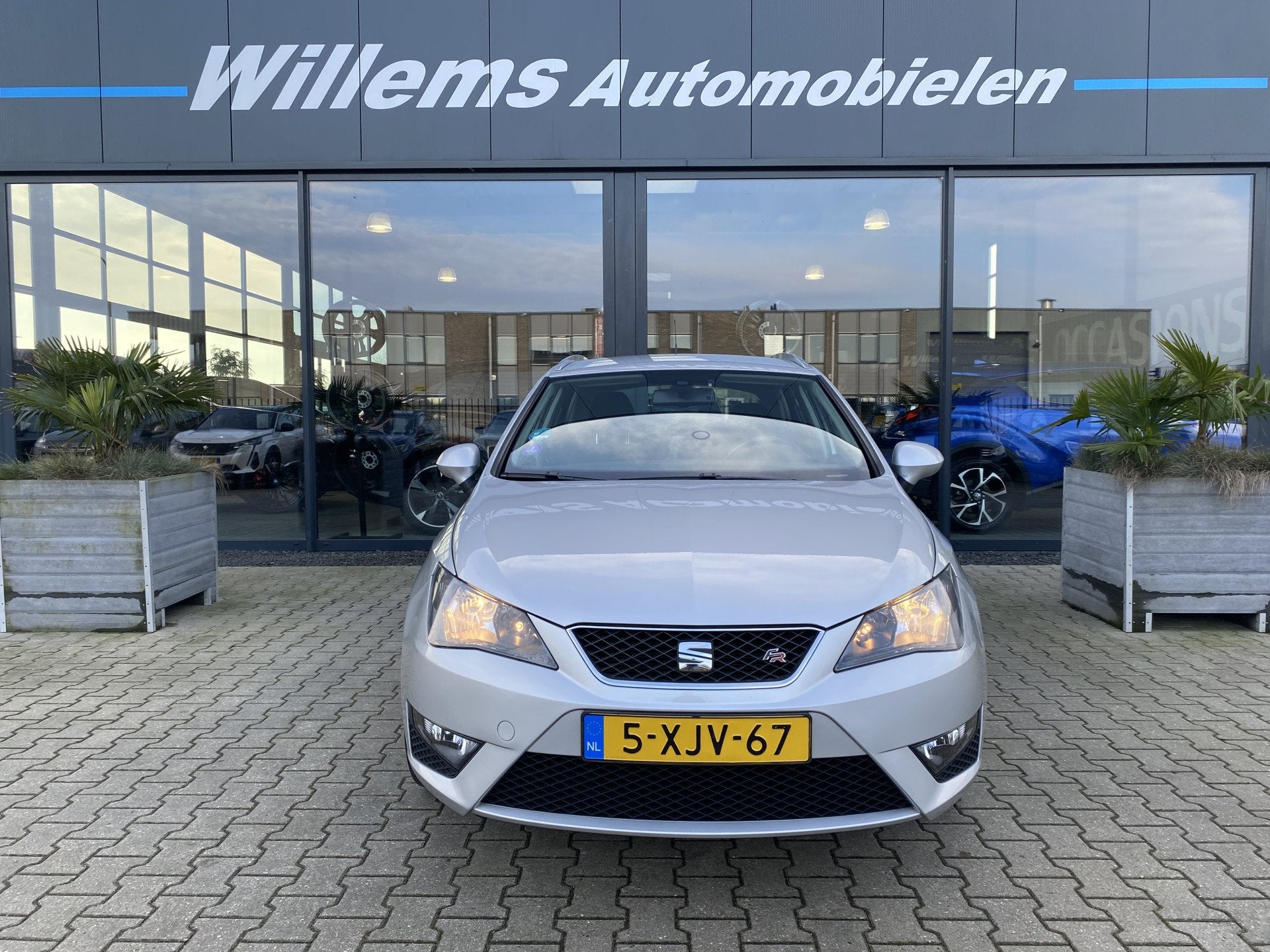SEAT Ibiza ST 1.2 TSI FR Navigatie, Climate Control & Cruise, Auto's, Stof, Gebruikt, Zwart, Met garantie (alle)