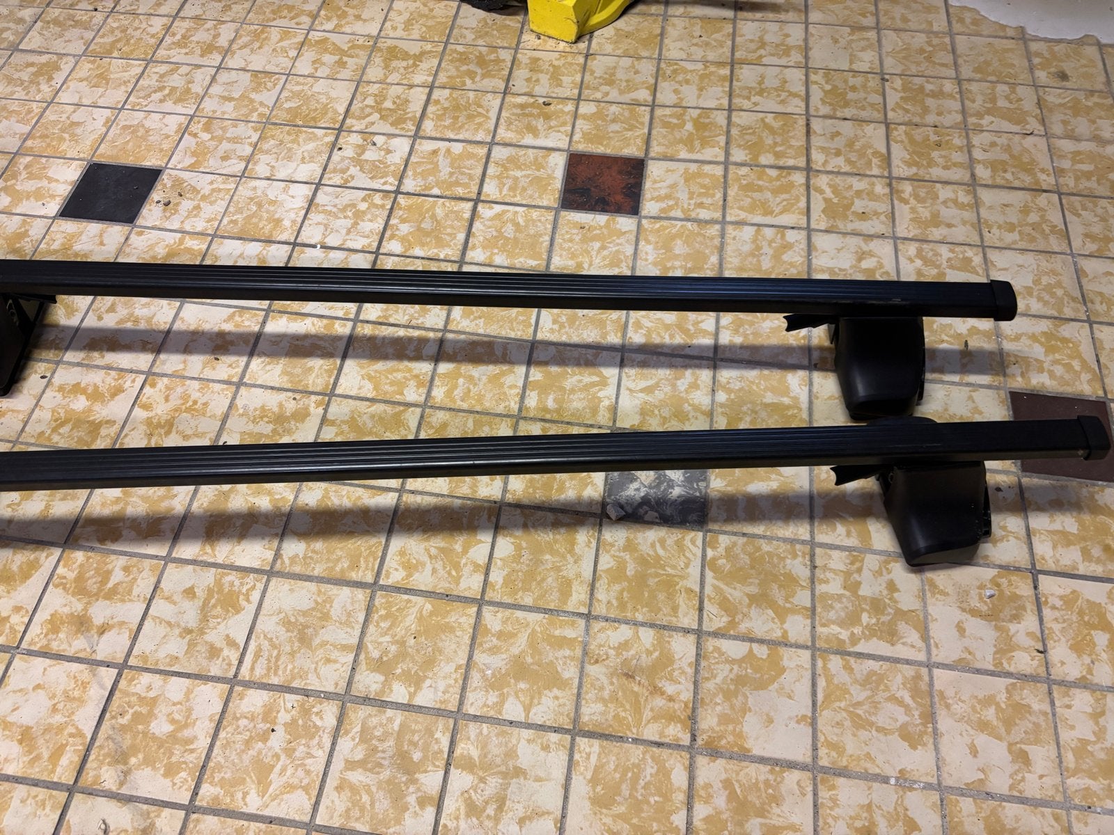 Thule dakdragers met Kit 1184, Ophalen, Gebruikt