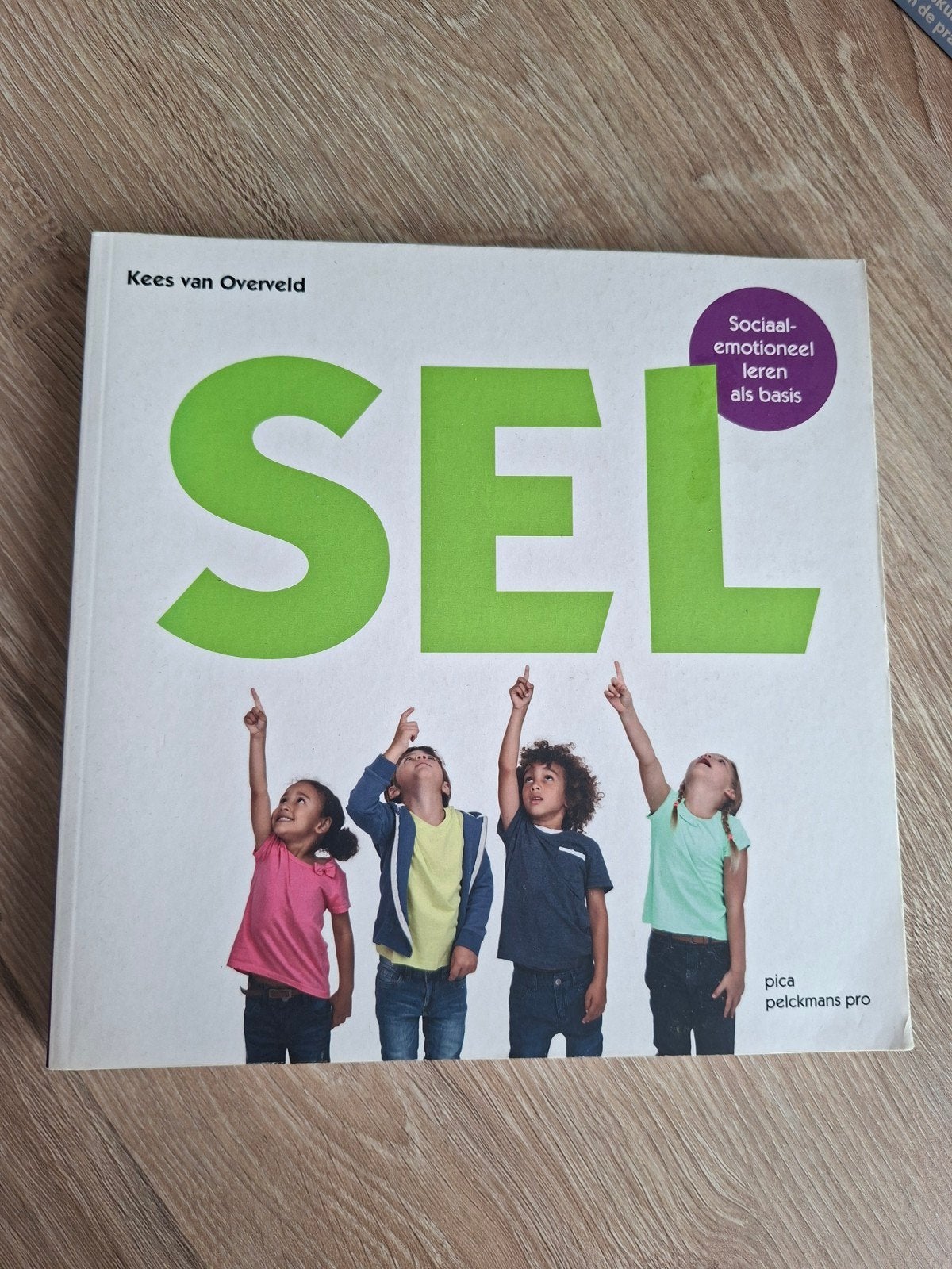 Boek SEL - sociaal emotioneel leren - Kees van Overveld Pabo, Ophalen of Verzenden, Zo goed als nieuw, HBO