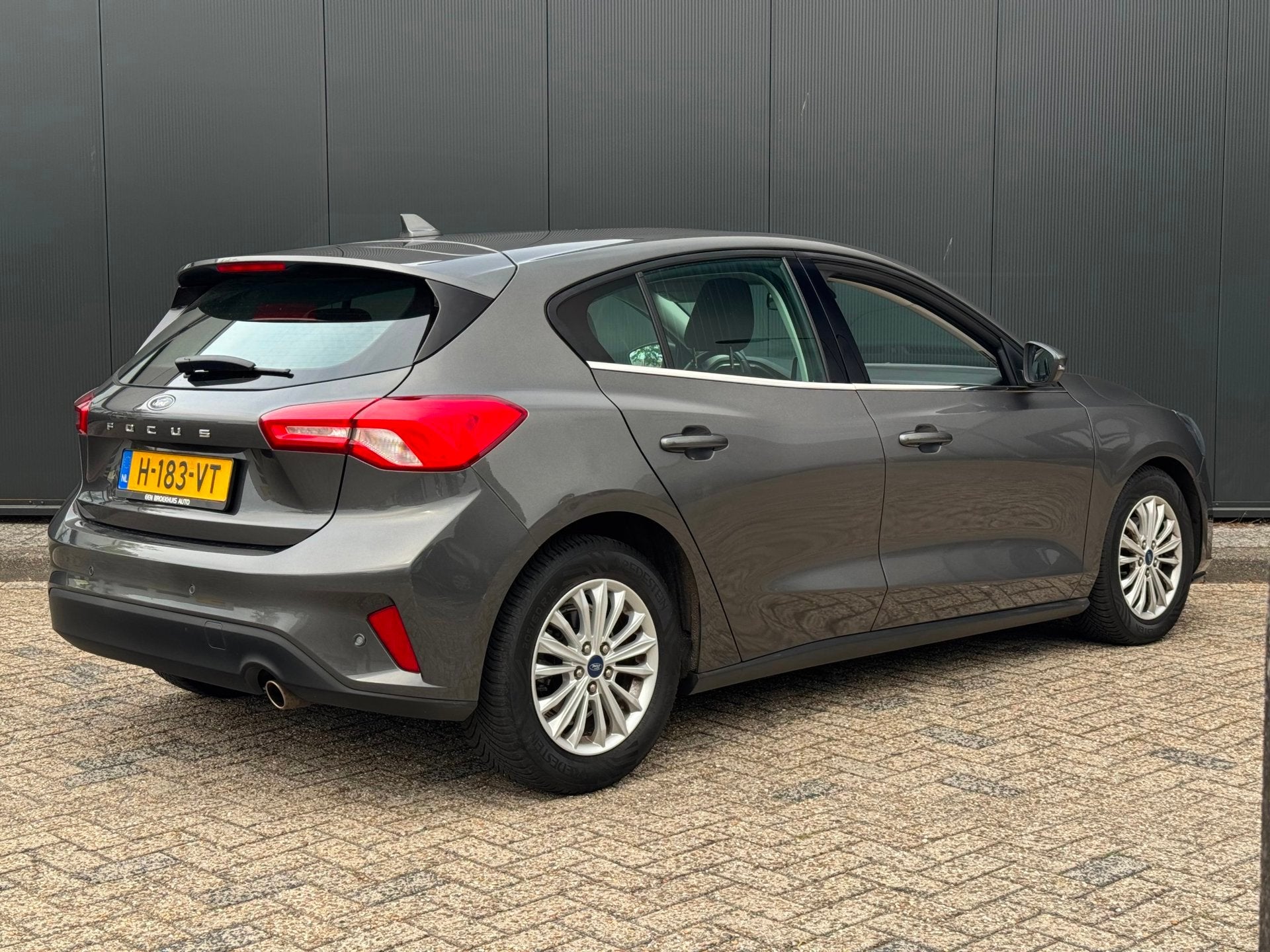 Ford Focus 1.0 EcoBoost Titanium | AGR-Stoelen! | Orig NL |, Gebruikt, Origineel Nederlands, 3 cilinders, 1100 kg