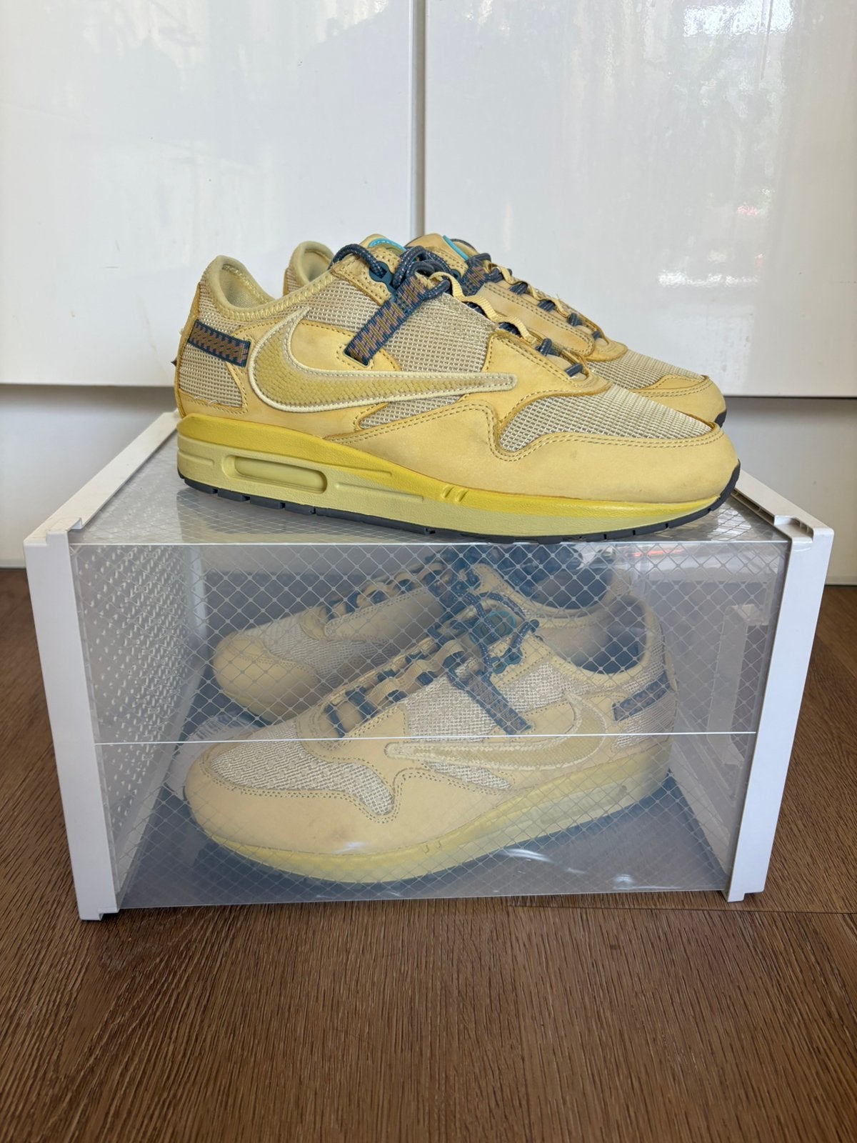 Nike Air Max 1 Saturn Gold maat 44, Kleding | Heren, Schoenen, Overige kleuren, Ophalen of Verzenden, Sneakers of Gympen, Zo goed als nieuw