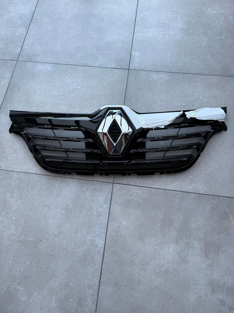 Renault Talisman bj 2017 Grille met radar logo Nieuwstaat, Nieuw, Ophalen of Verzenden, Bumper, Renault