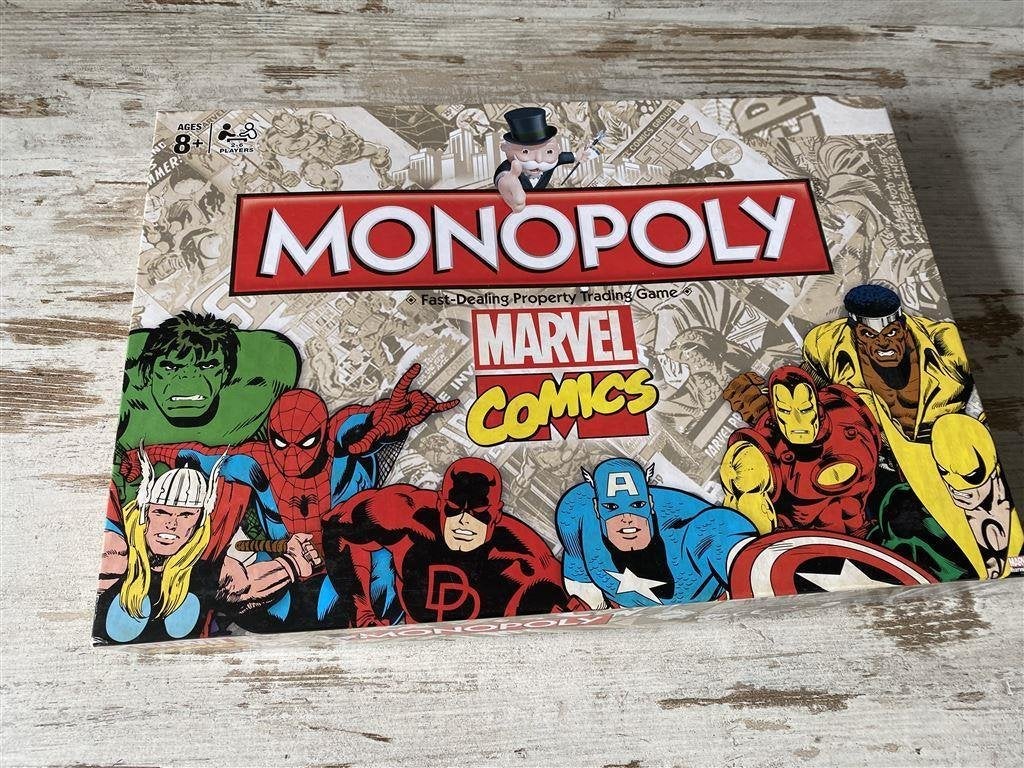 Monopoly marvel comics bordspel [s229], Verzenden, Zo goed als nieuw