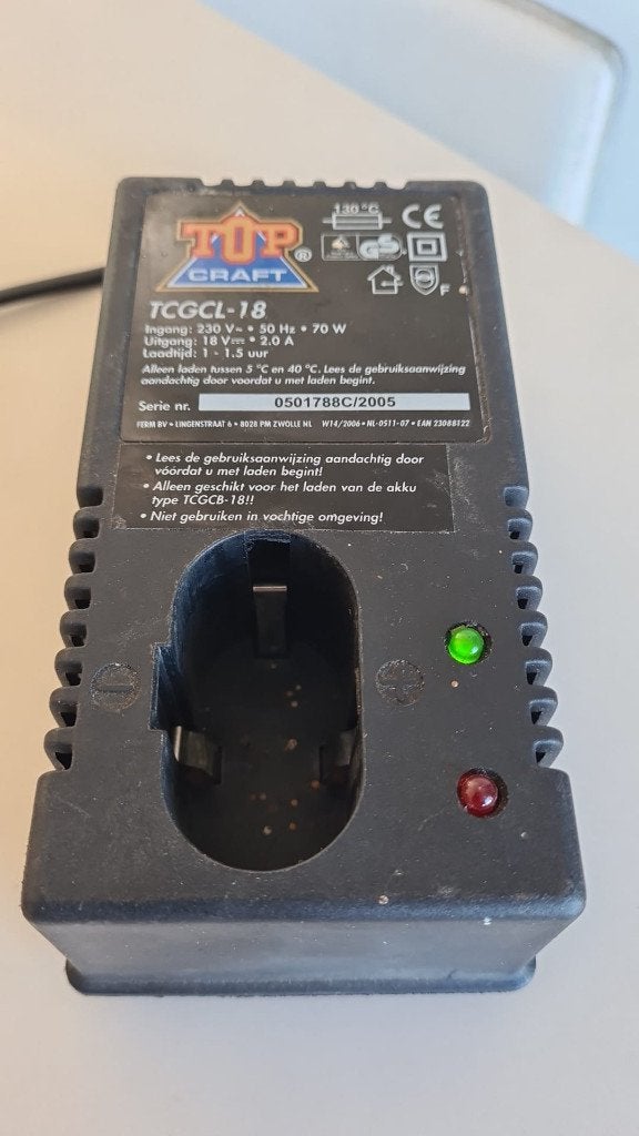 Top Craft 18V 2.0 A lader TOPCRAFT zonder accu TCGCL-18, Ophalen of Verzenden, Gebruikt