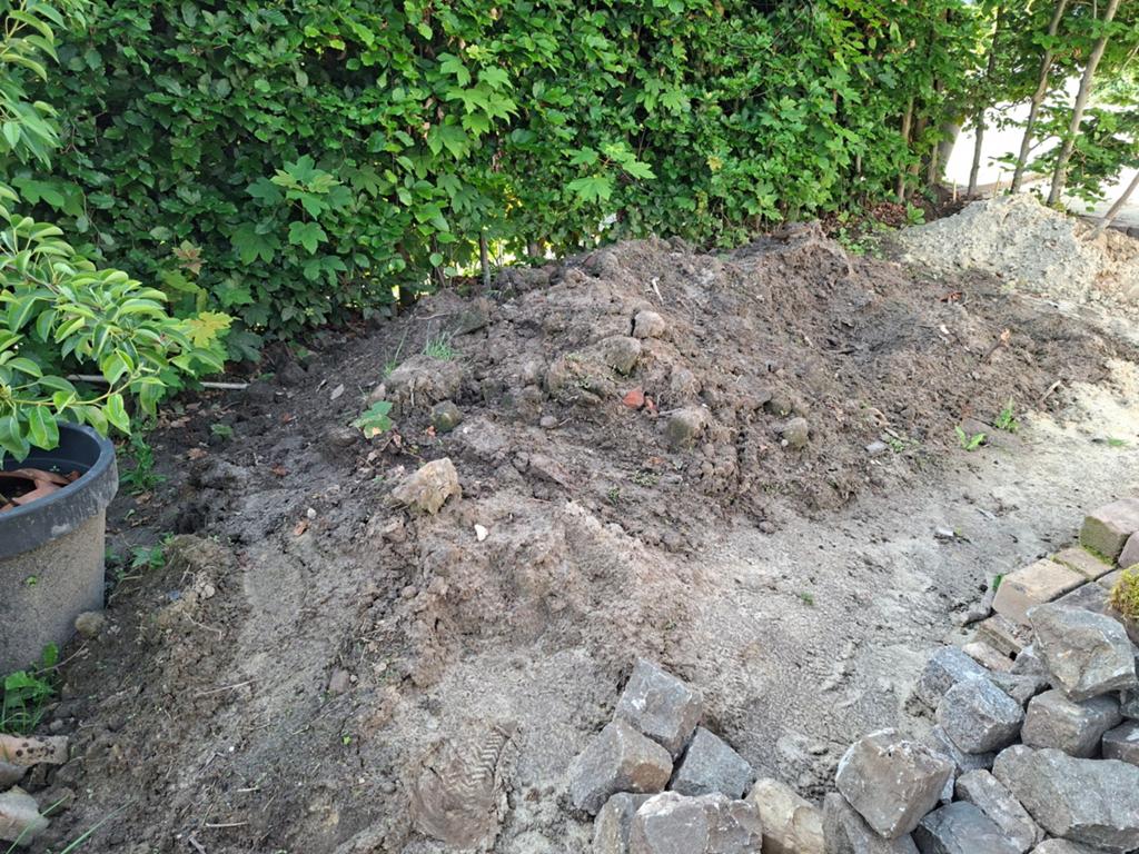 Gratis Zwarte grond - ruim 1 m3, Tuin en Terras, Ophalen, Overige typen