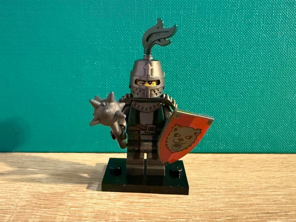 LEGO CMF Serie 15: Frightening Knight, Ophalen of Verzenden, Zo goed als nieuw, Complete set, Lego