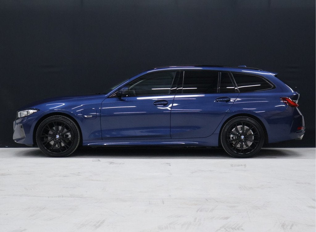 BMW 3 Serie Touring 320e FACELIFT SOH 94% [TREKHAAK UITKLAPB, Auto's, 1998 cc, Gebruikt, 4 cilinders, Blauw