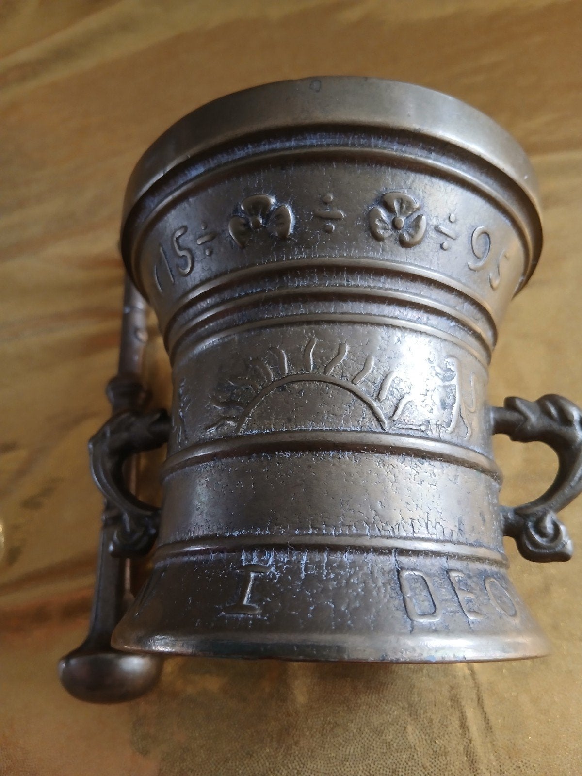 Vijzel vintage met stamper, Antiek en Kunst, Ophalen of Verzenden