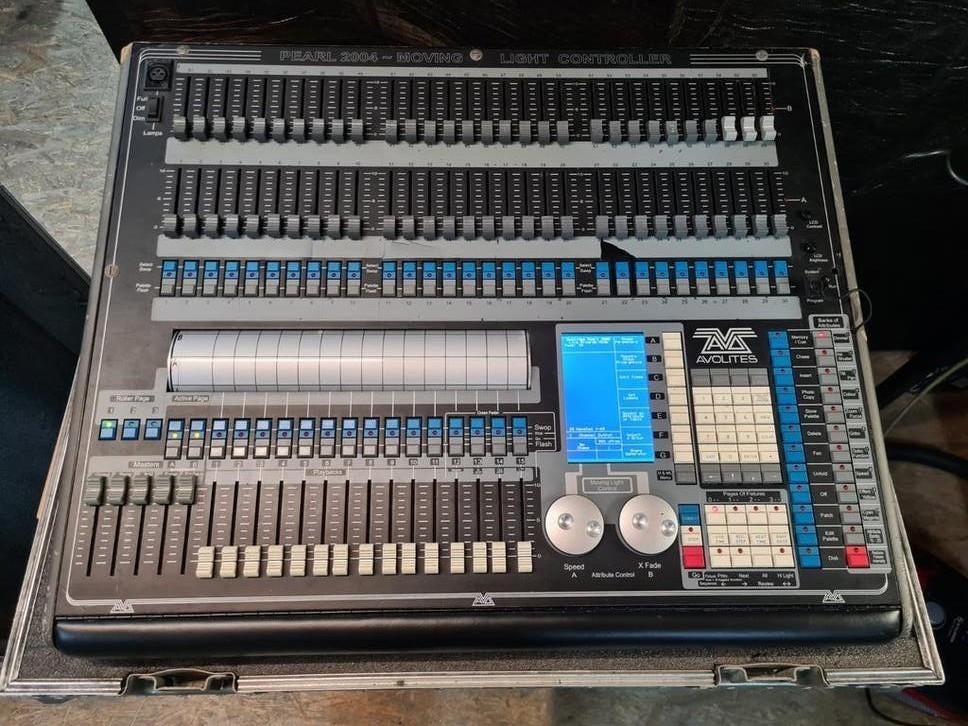 Avolites pearl 2004 (2008 software en usb!), Muziek en Instrumenten, Licht en Laser, Ophalen, Gebruikt