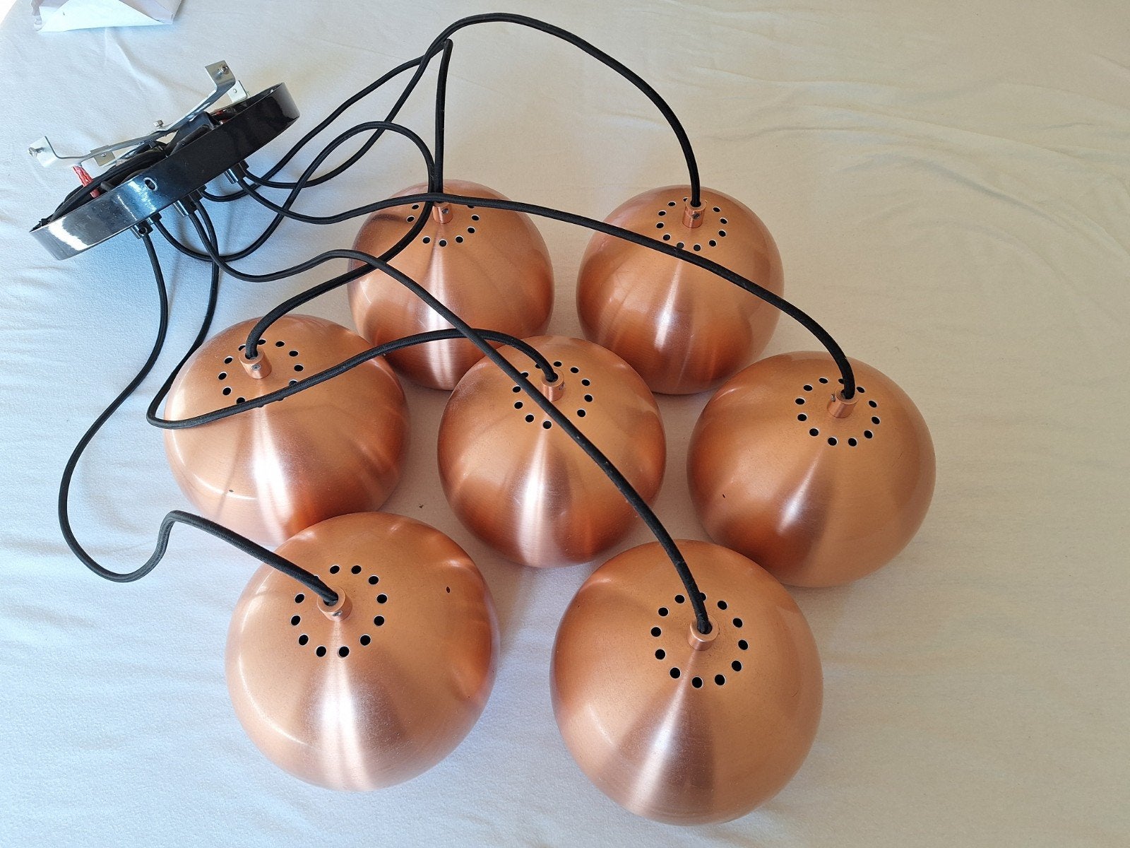 Koperkleurige hanglamp met 7 bollen - Modern design, Ophalen, Gebruikt, E27 (groot), Metaal