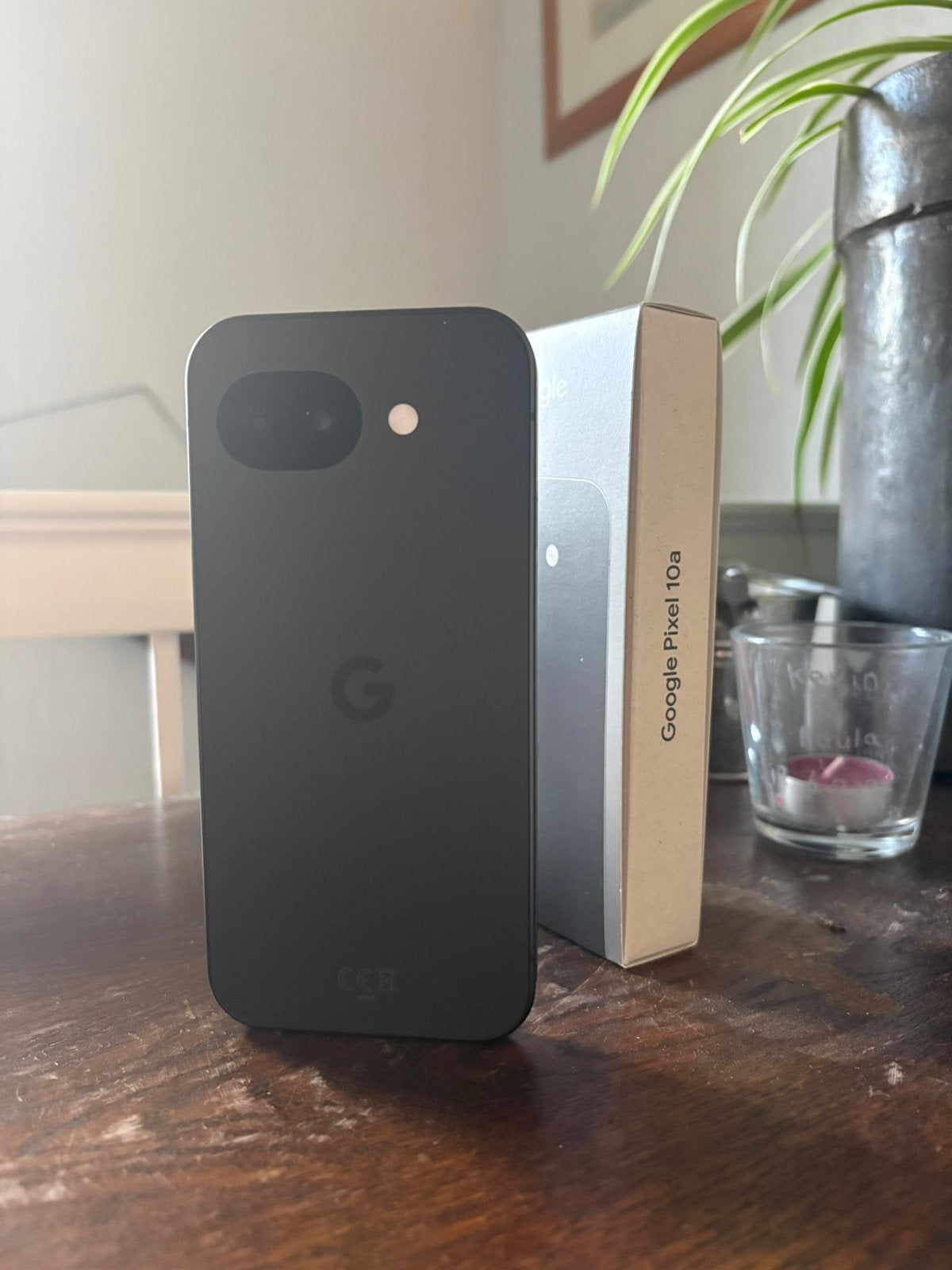 Google Pixel 10a - 128GB Obsidian (Zwart/Black), Telecommunicatie, Overige modellen, Ophalen of Verzenden, Zo goed als nieuw, Zonder simlock