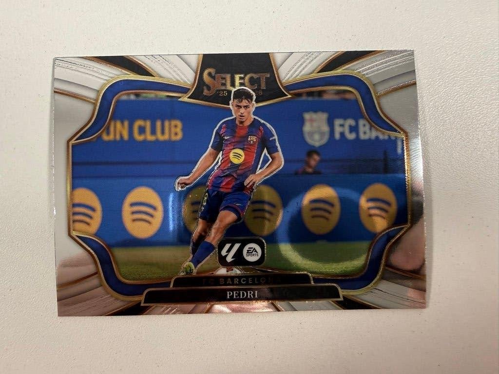 216 Pedri Select La Liga 2025-26, Verzamelen, Ophalen of Verzenden, Nieuw, Buitenlandse clubs, Poster, Plaatje of Sticker