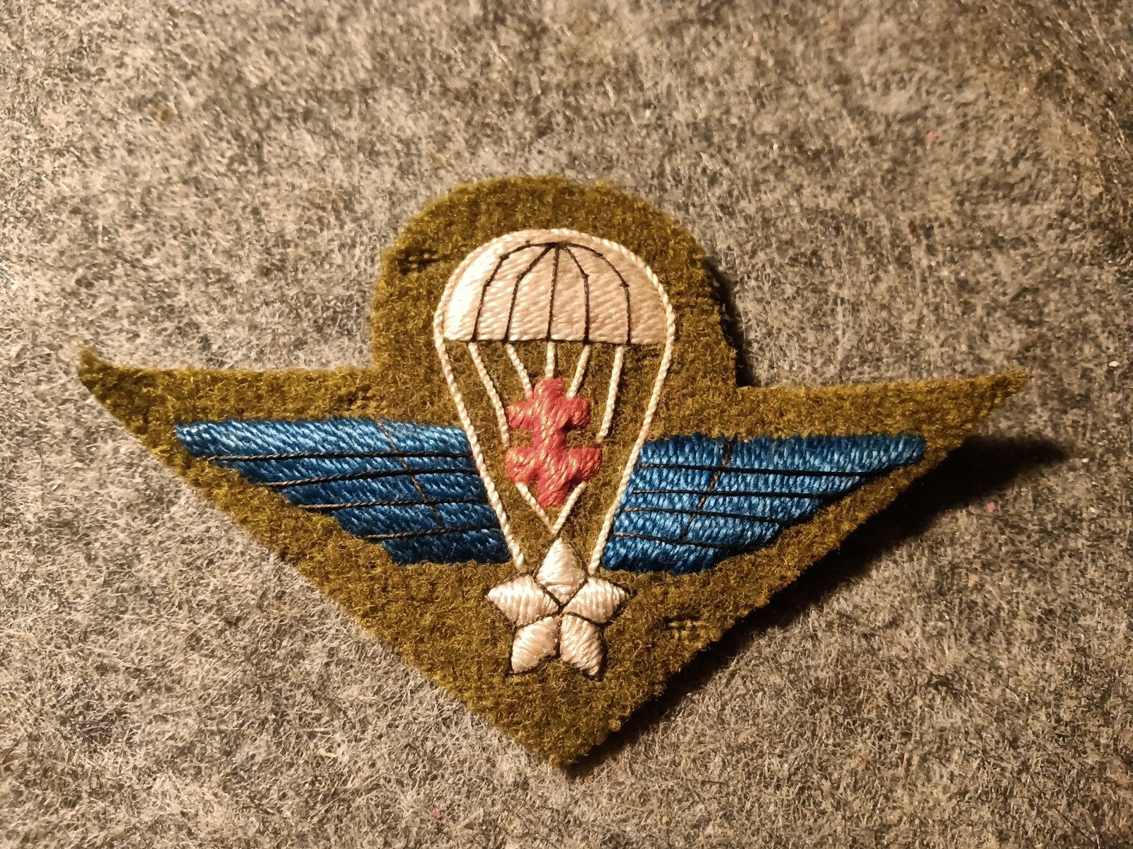 Commando borstinsigne WW2 Frankrijk, Verzamelen, Ophalen of Verzenden, Duitsland, Embleem of Badge