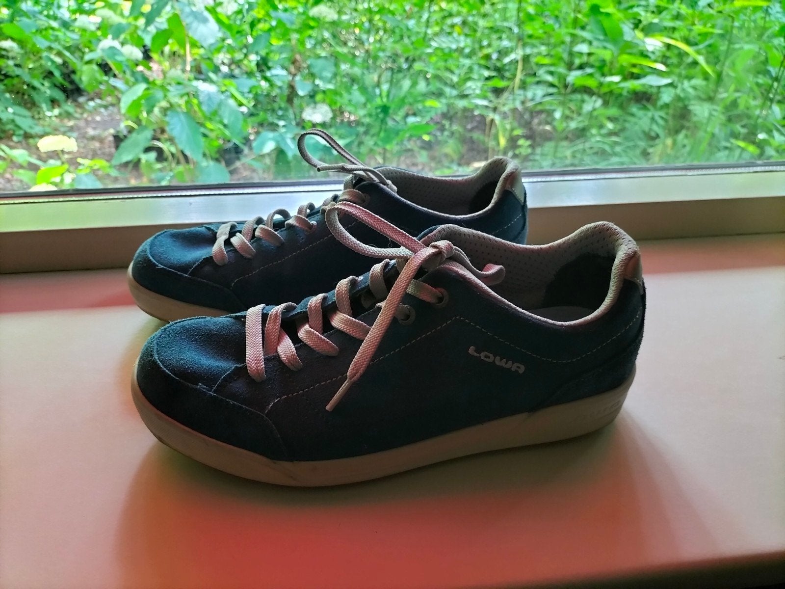 wandelschoenen van Lowa maat 6,5 = 40 als nieuw, Ophalen, Zo goed als nieuw, Schoenen