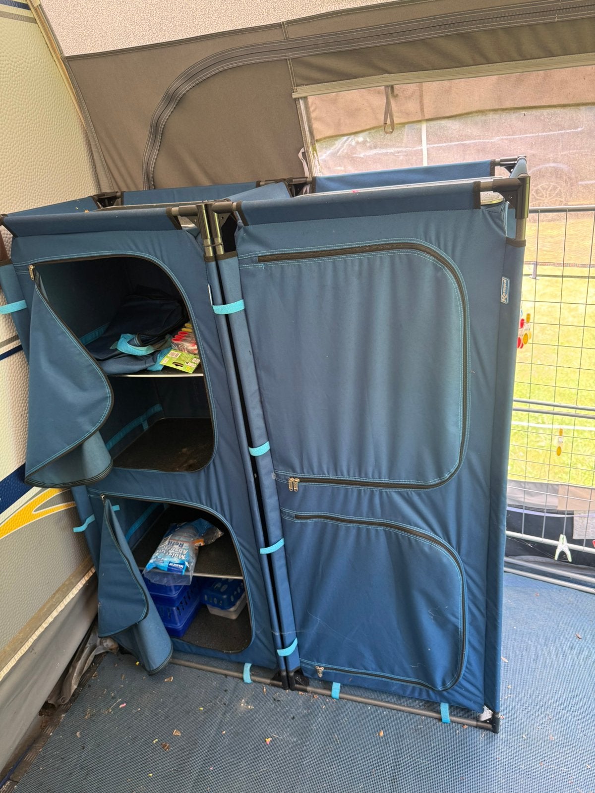 Camping kasten., Caravans en Kamperen, Ophalen, Gebruikt, Campingkast