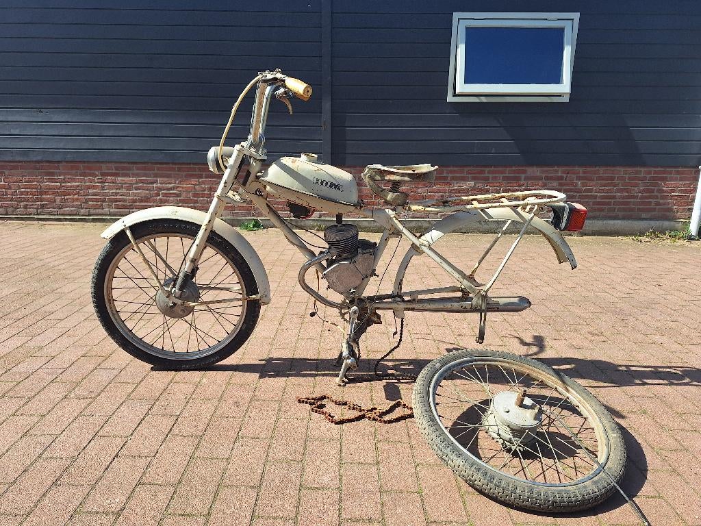te koop riga 13 oldtimer brommer 49cc project bromfiets, Fietsen en Brommers, Ophalen, Overige merken