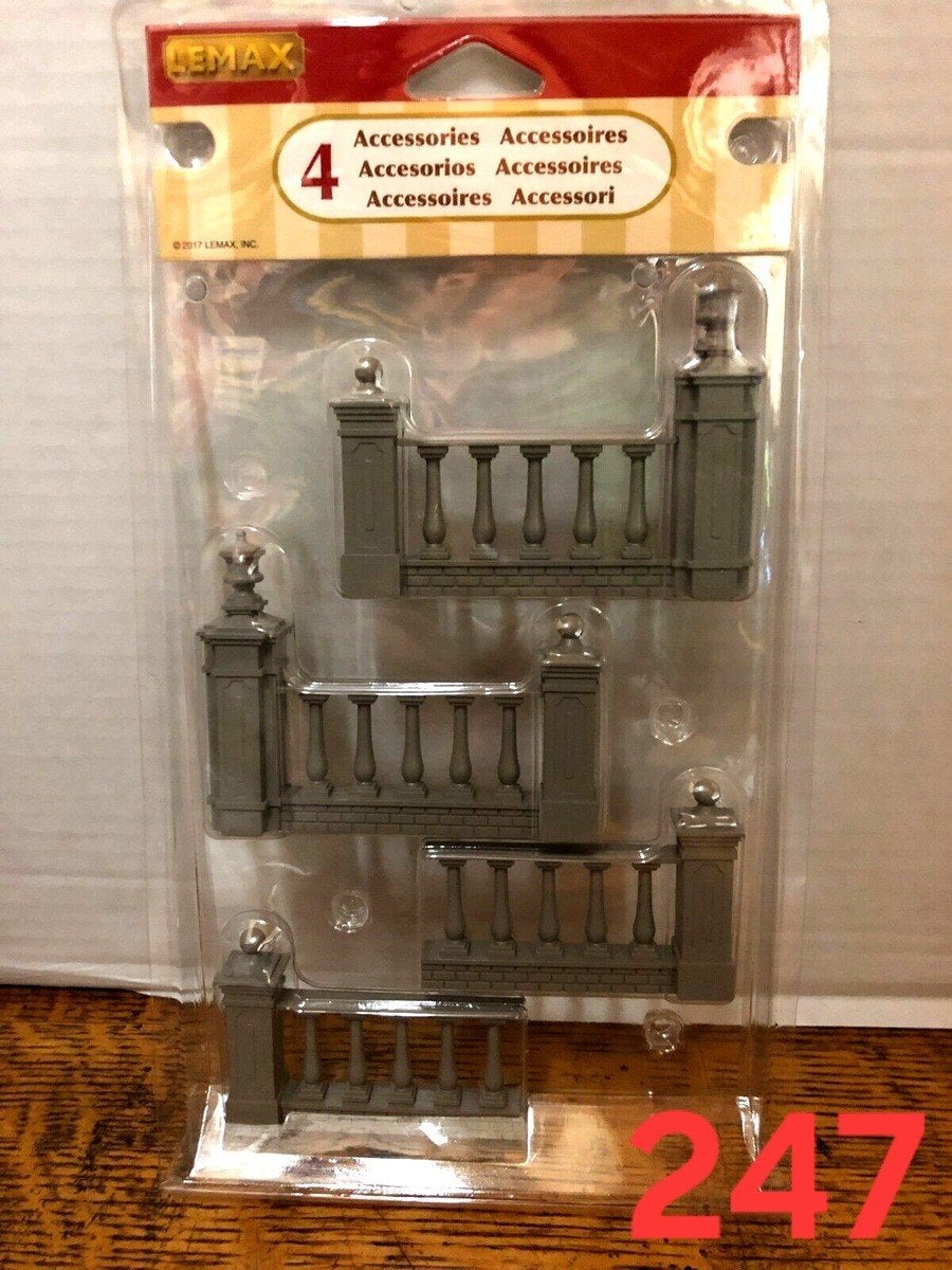 Lemax 74237 plaza fence jaar 2017., Ophalen of Verzenden