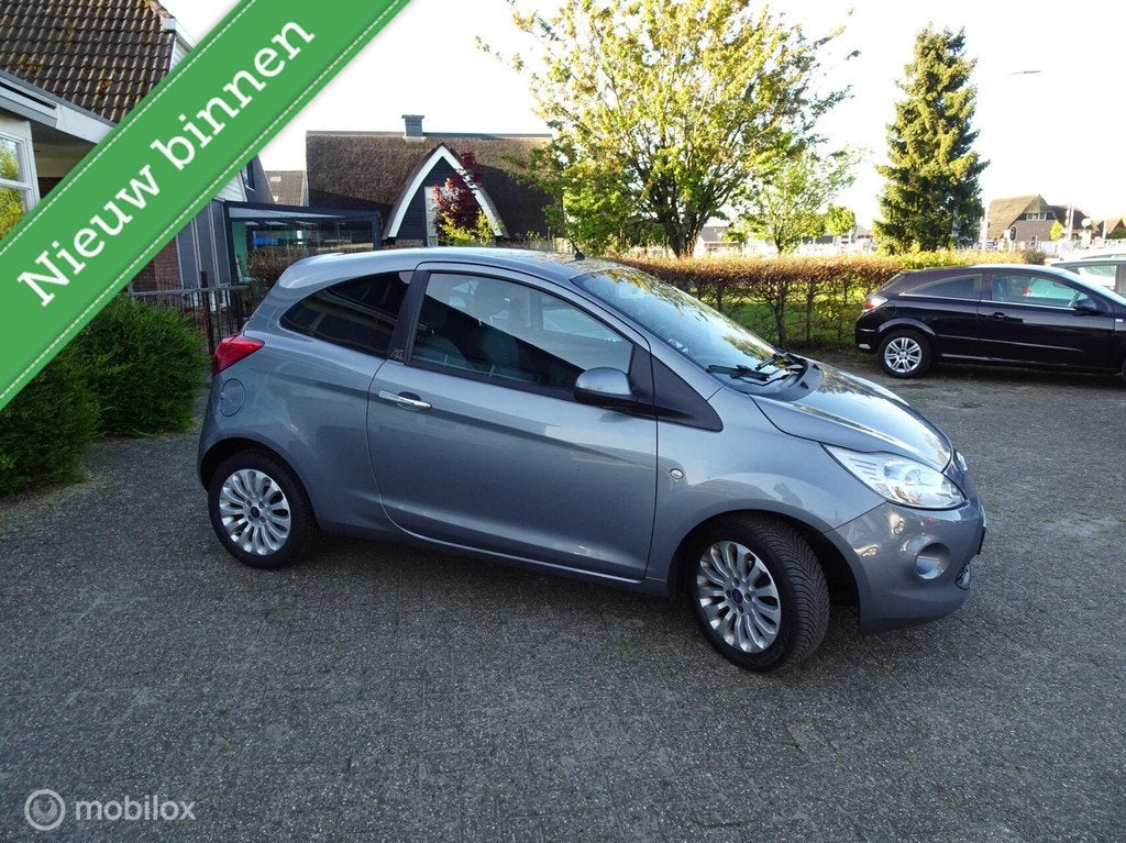 Ford Ka 1.2 Titanium X start/stop ( LUXE UITVOERING ), Voorwielaandrijving, Stof, Gebruikt, 4 cilinders
