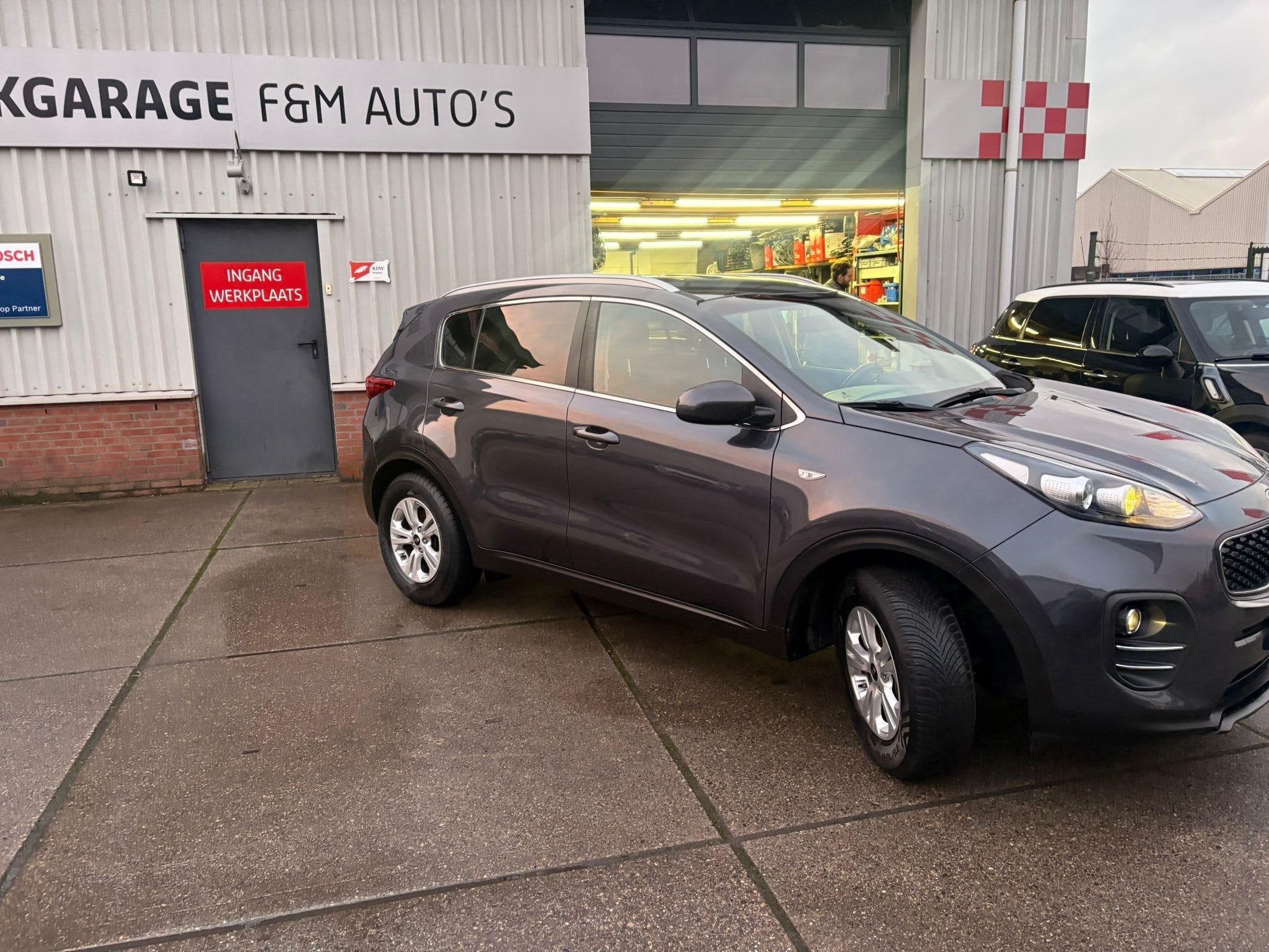 Kia Sportage 1.6 GDI ComfortLine Navigator, Auto's, Voorwielaandrijving, Stof, Gebruikt, 4 cilinders
