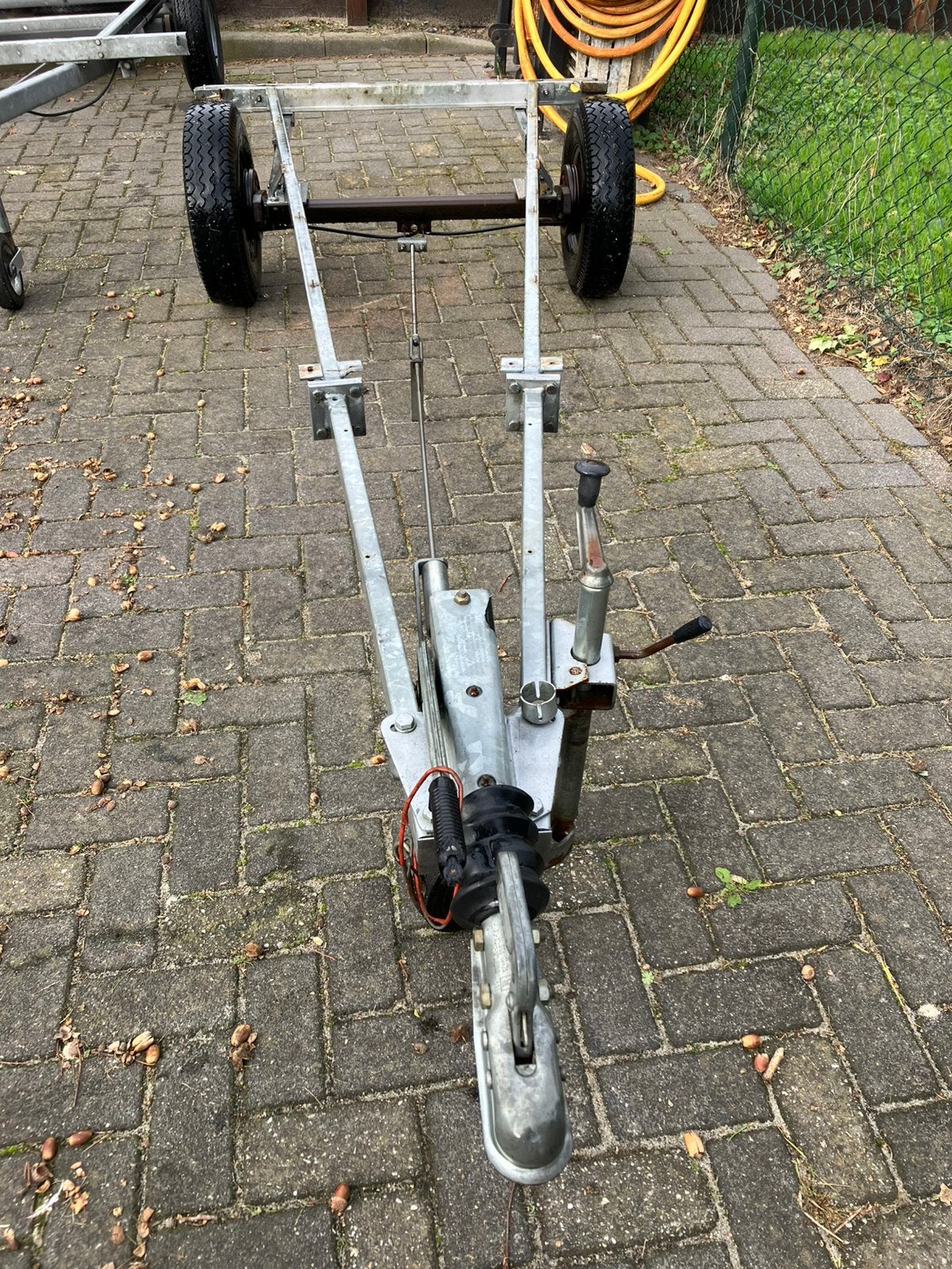 gegalvaniseerd geremd aanhanger onderstel met ALKO as, Ophalen, Gebruikt
