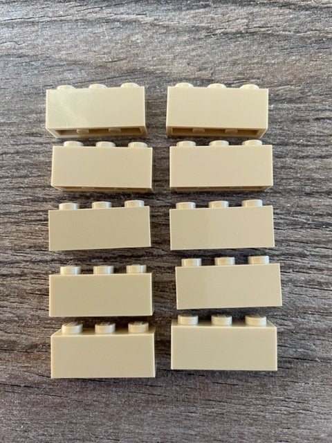 10 lego basis blokjes 1x3 beige (8), Ophalen of Verzenden, Nieuw, Losse stenen, Lego