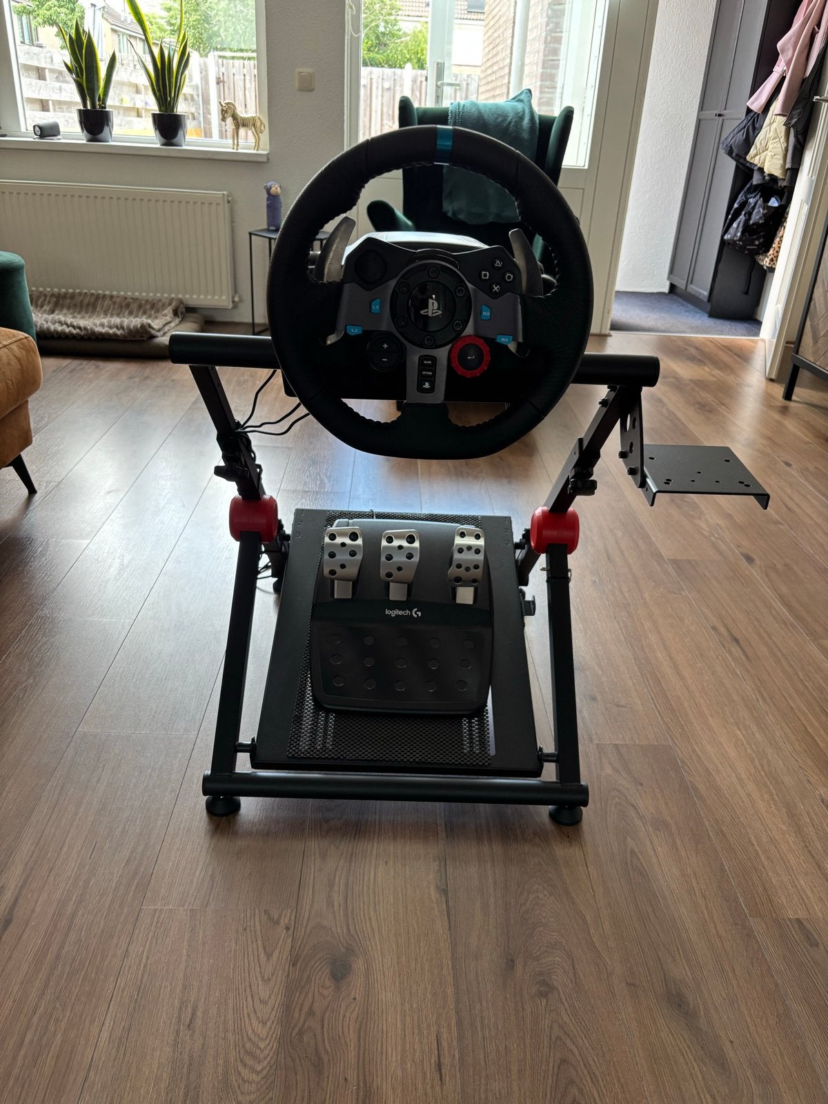 Logitech G29 Driving Force Racing Wheel met Pedalen, Ophalen of Verzenden, Zo goed als nieuw, Stuur of Pedalen, PlayStation 4