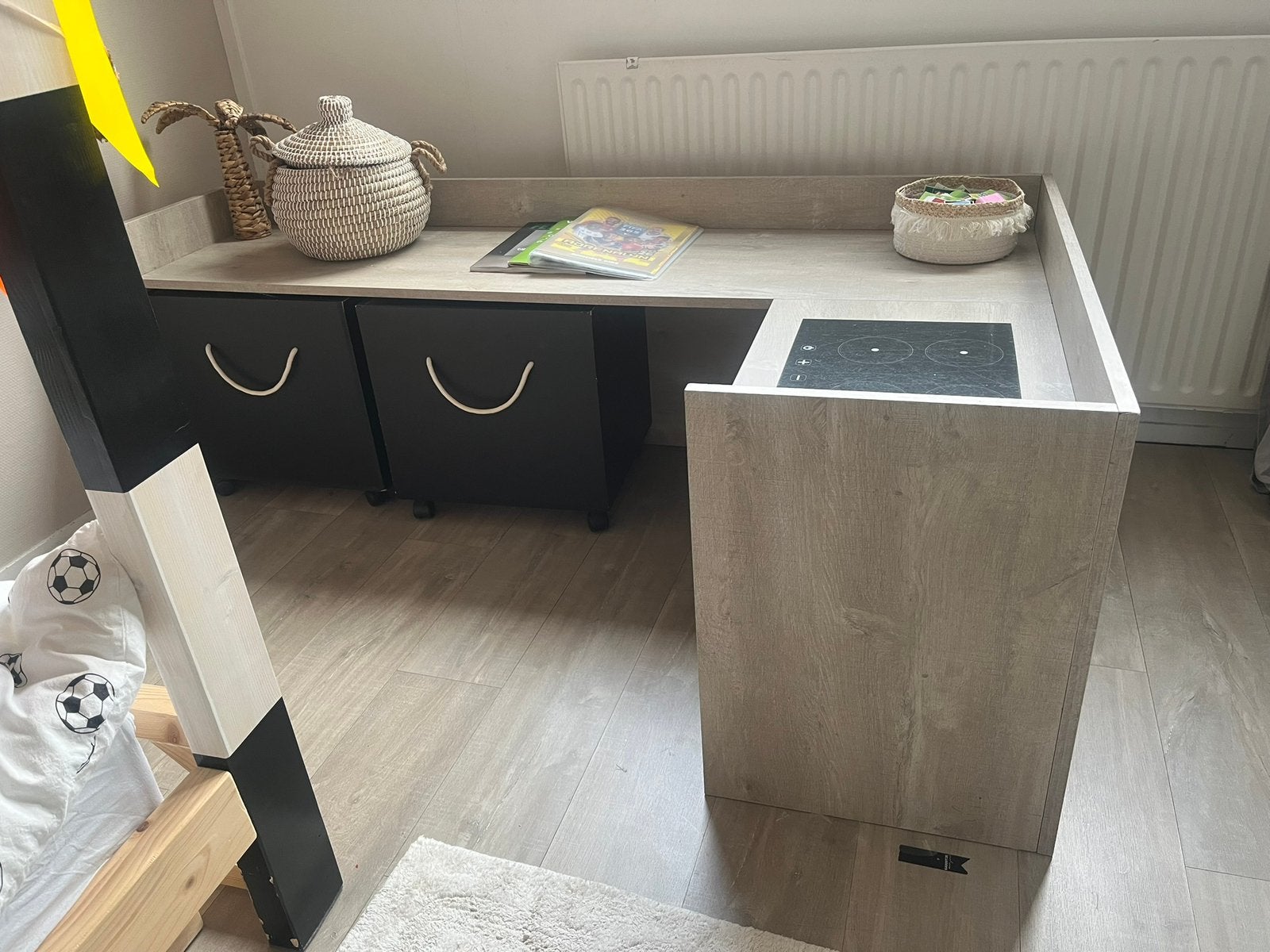 Speeltafel speelmeubel met opbergbakken op wielen, Ophalen