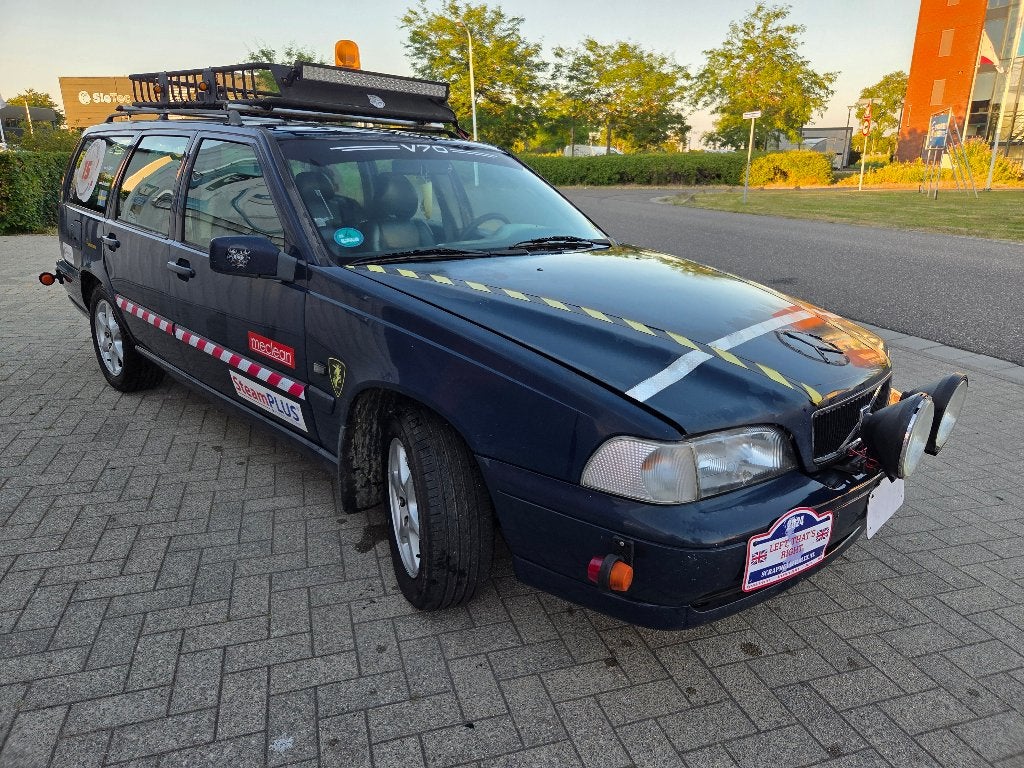 Volvo V70 2.5 AUT 1997 Blauw, Zwart, Blauw, Multifunctioneel stuurwiel, 1600 kg