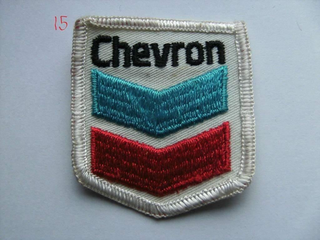 Chevron vintage patch benzine olie opnaai embleem badge, Verzenden, Nieuw, Auto's