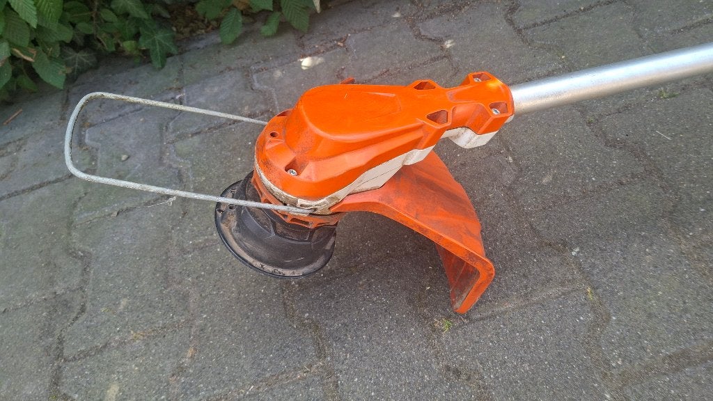 Stihl FSA 60 R Accu kantenmaaier, Ophalen, ,, Accu, Zo goed als nieuw