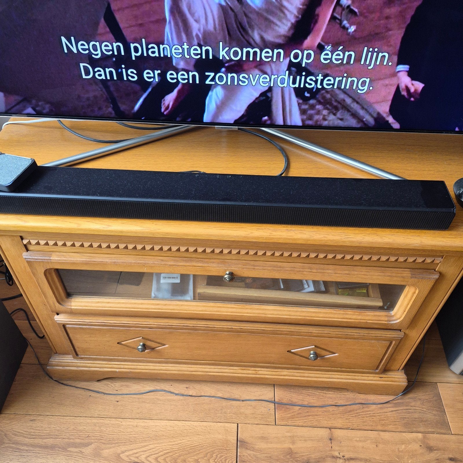 HW A550 SOUNDBAR MET DRAADLOZE SUB, Ophalen, Zo goed als nieuw