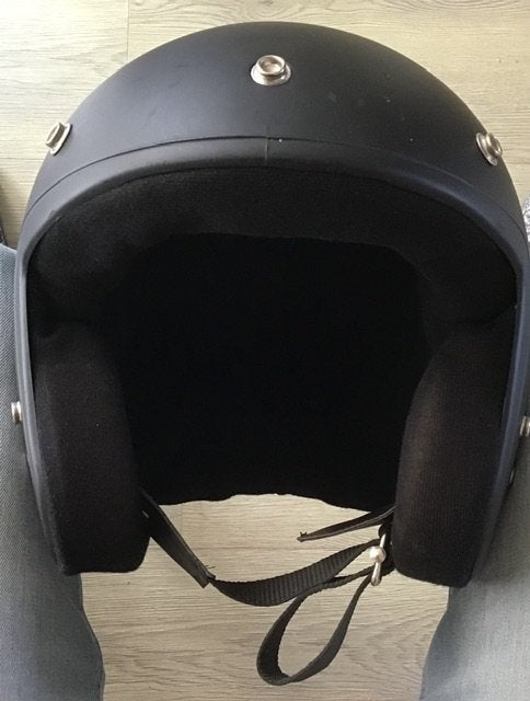 mat zwarte HELM, maat 59, ca. 900 gram, in goede staat, Ophalen of Verzenden, Zo goed als nieuw, Large, Onbekend