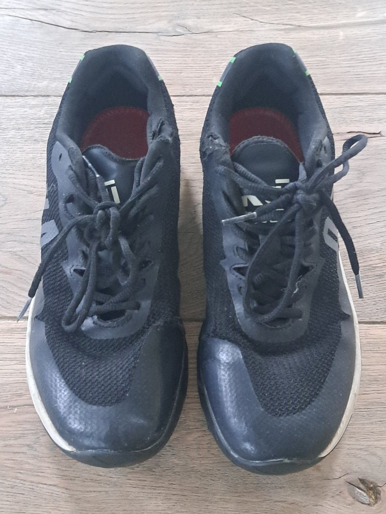 Hockeyschoenen Osaka 40,5 mag gratis bij andere aankoop, Ophalen of Verzenden, Gebruikt, Schoenen